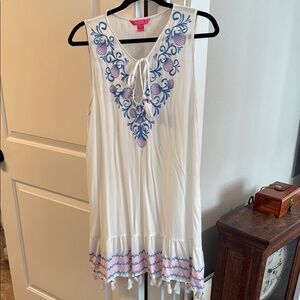 Lilly Pulitzer White Sleeveless Dress with Blue Embroidery - Large